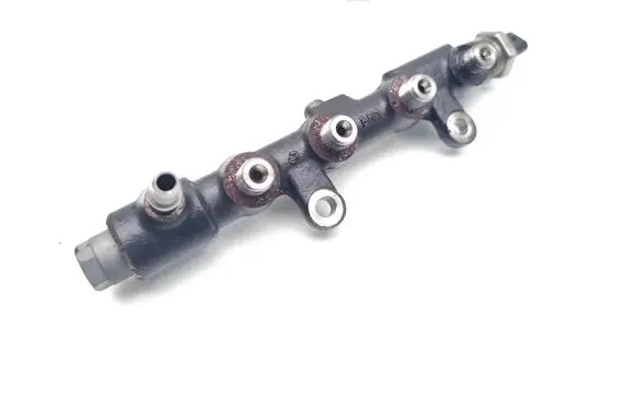 Ford Connect Fuel main line pipe 9825589880 9816125180 9826744680
