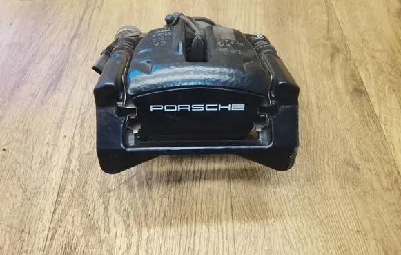 Porsche Macan (95B) Rear brake caliper 95B615406AE