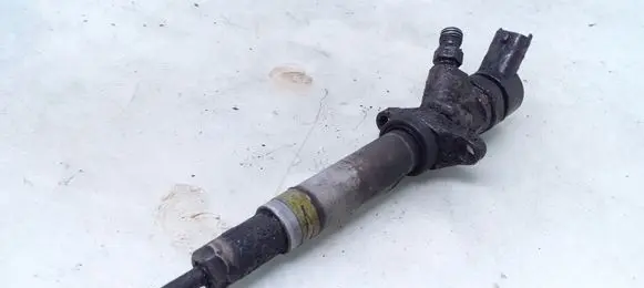 Ford Focus Fuel injector 04215ED02 0445110259