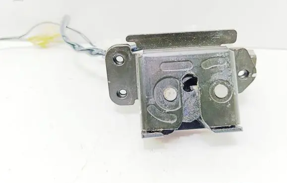 Mazda 5 Tailgate/trunk/boot lock/catch/latch