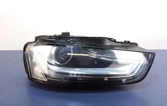 Audi A4 S4 B8 8K Headlight/headlamp 8KD941006