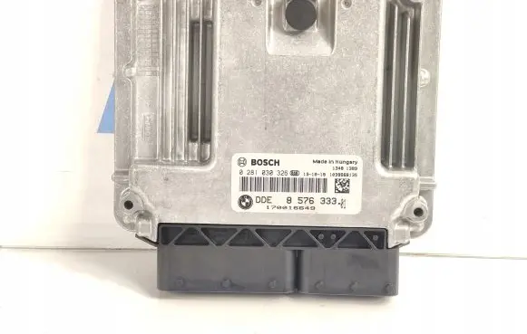 BMW 1 F20 F21 Engine control unit/module 0281030326