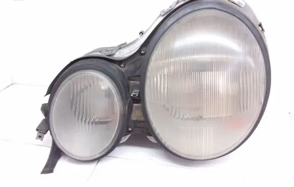 Mercedes-Benz E W210 Headlight/headlamp L2144869 15060700