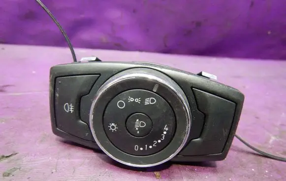 Ford Focus Light switch BM5T-13A024-GB