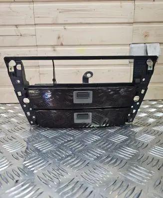 BMW 7 E65 E66 Center console 8261060 12145100 7032886
