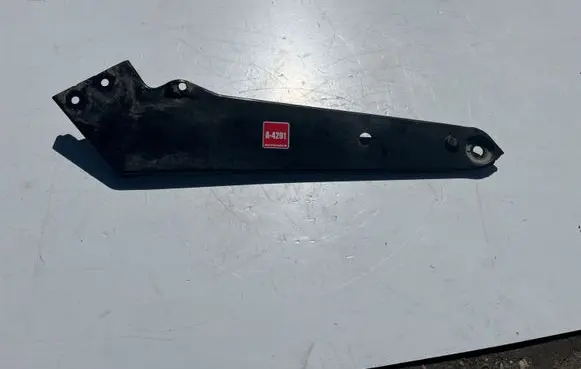 Volkswagen PASSAT B8 Radiator support slam panel bracket 3G0806929