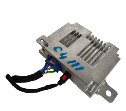 Citroen C4 III e-C4 Sound amplifier 9831389780