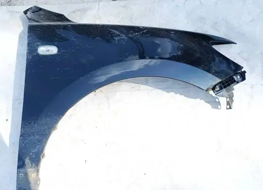 Hyundai Santa Fe Fender Juoda