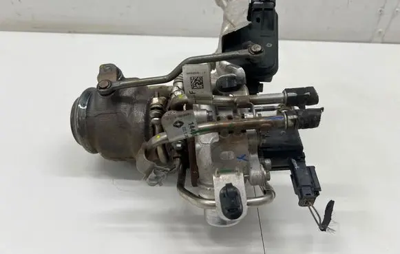 Renault Captur II Turbo 16371015078 16319700025
