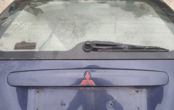 Mitsubishi Space Star Trunk door license plate light bar 
