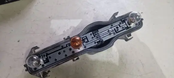 Renault Espace - Grand espace IV Tail light bulb cover holder 89023832