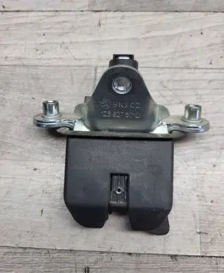 Skoda Octavia Mk2 (1Z) Tailgate/trunk/boot lock/catch/latch BN3CZ 1Z5827501D