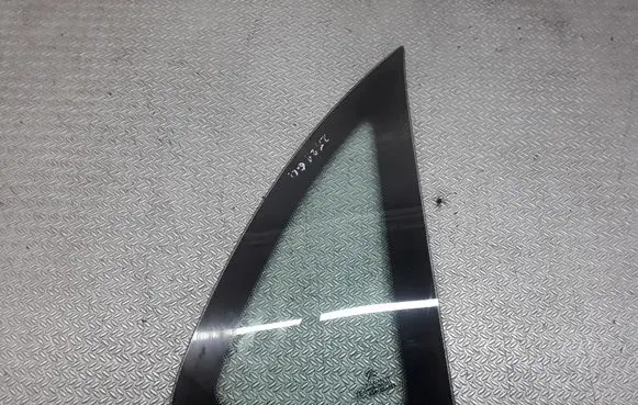 Citroen C3 Rear side window