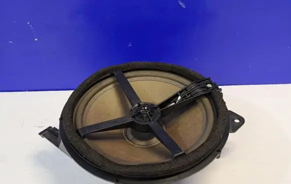 Volvo S60 Panel speaker 30745945