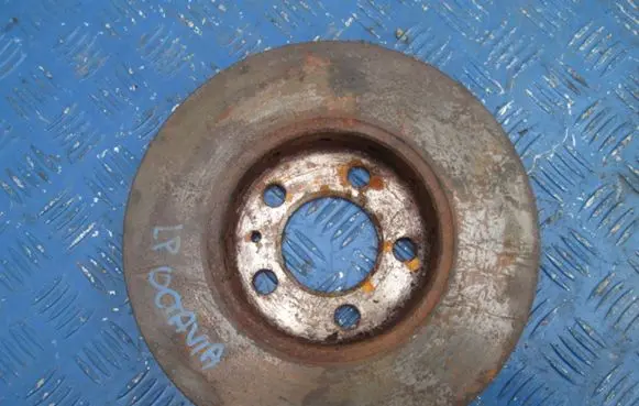 Skoda Octavia Mk2 (1Z) Front brake disc