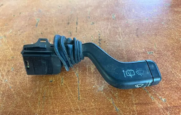 Opel Astra G Wiper control stalk 90124931
