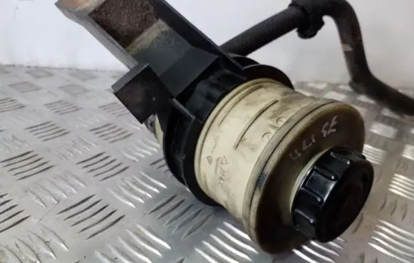 Fiat Ulysse Power steering fluid tank/reservoir