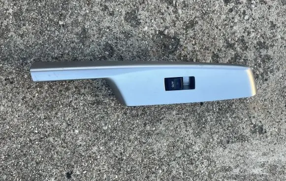 Toyota Prius+ (ZVW40) Electric window control switch 7427147070