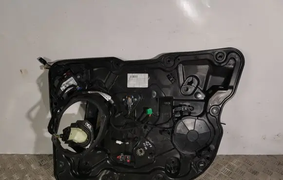 Jeep Grand Cherokee Front window lifting mechanism without motor
