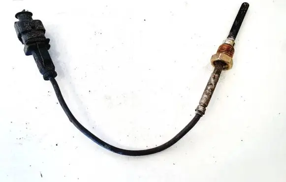 Opel Astra J Exhaust gas temperature sensor 55564977 1044145601748