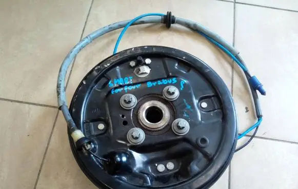 Smart ForFour II W453 Rear wheel hub 4534200402 NE68392