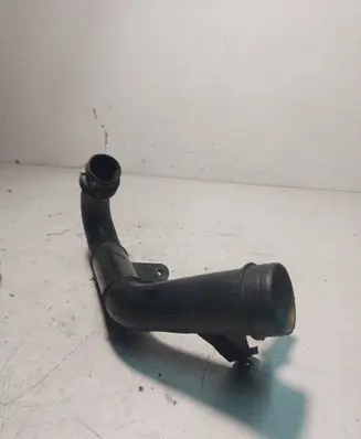 Intercooler hose/pipe