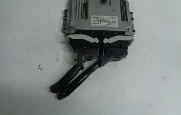 Ford B-MAX Engine control unit/module HY1112A650CD HY11-12A650-CD E1BA-12B684-AA