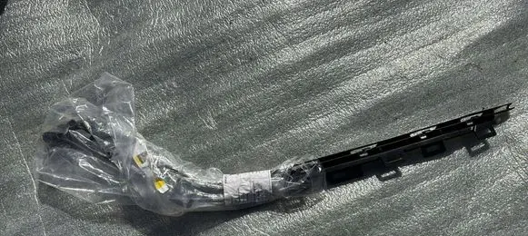 Volkswagen PASSAT B8 Bumper support mounting bracket corner 3G9807356A