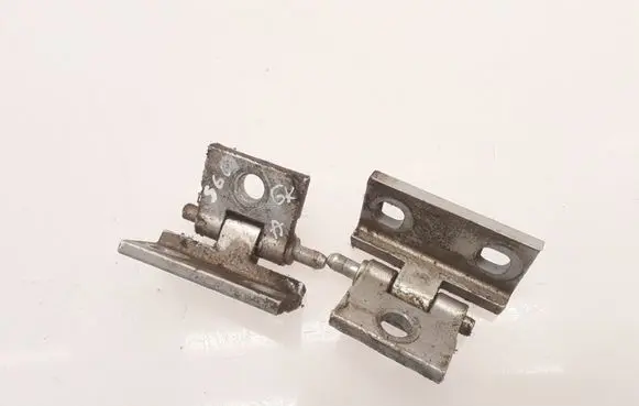 Rear door hinge set