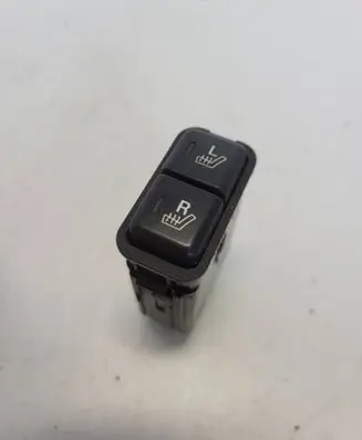 Honda CR-V Seat heating switch M16691SS8