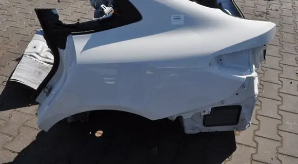 BMW i4 Rear quarter panel