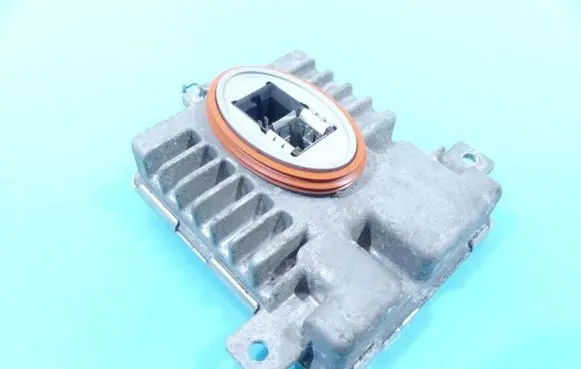 BMW 3 E90 E91 Headlight ballast module Xenon 7237647 IMPRK1150444