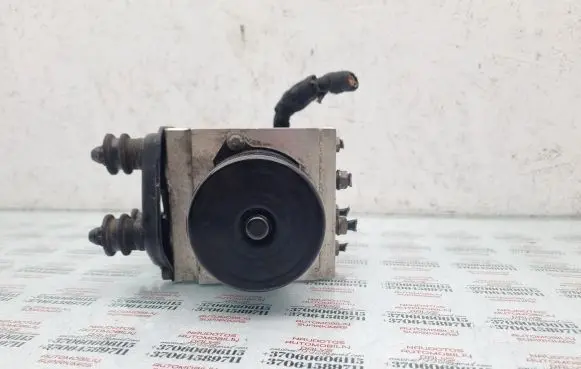 Volkswagen PASSAT B6 ABS Pump 3C0614109S