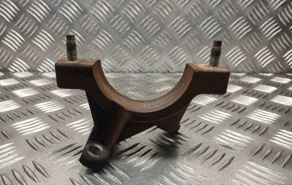 Volvo V50 Driveshaft support bearing bracket 4M513K305EA