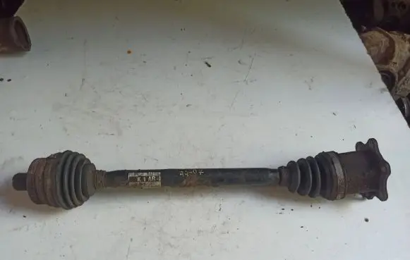Audi A4 S4 B7 8E 8H Front driveshaft 8E0407271AR