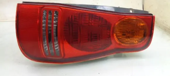 Hyundai Tiburon Rear/tail lights