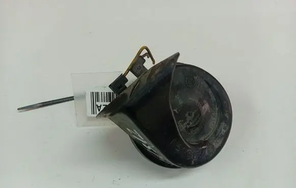 Mercedes-Benz A W169 Horn signal 3881157