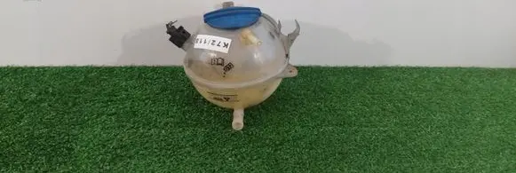 Volkswagen Jetta V Coolant expansion tank/reservoir 1K0121407A