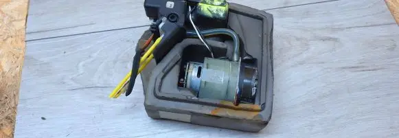 Vacuum pump