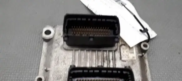 Fiat Punto (199) Engine control unit/module ECU 0261207901