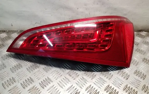 Audi Q5 SQ5 Tailgate rear/tail lights 8R0945094A