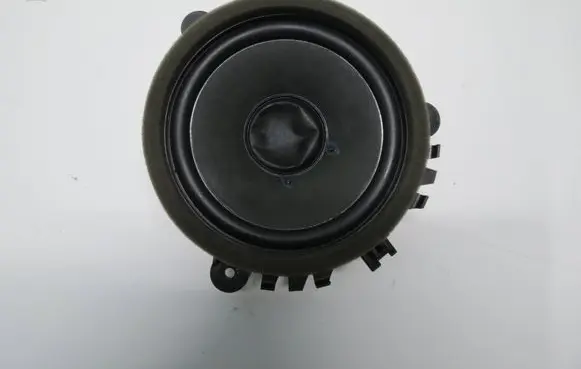 Volvo V60 Front door speaker 31489619