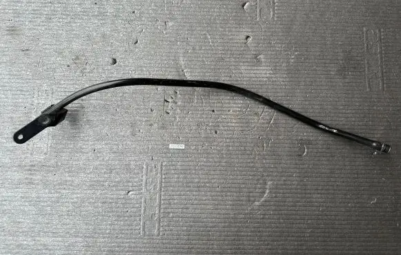 Nissan Patrol Y61 Oil level dip stick 11150VC101