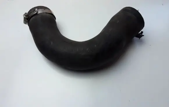 Volkswagen Golf VI Intercooler hose/pipe 1K0145834AT