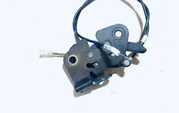 Mazda 6 Seat back rest lock catch 