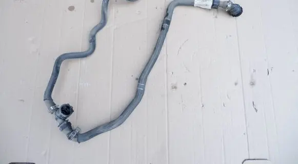 BMW i3 Engine coolant pipe/hose 8656445