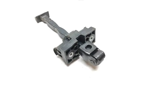 BMW 2 F46 Rear door check strap stopper