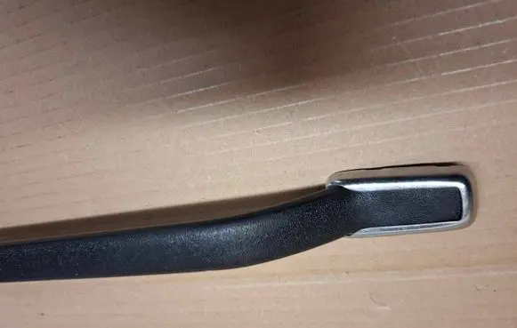 Mercedes-Benz 280 450 W116 Front interior roof grab handle