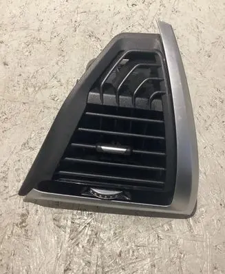 BMW X3 G01 Dashboard air vent grill cover trim 9363445 00318