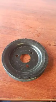BMW 5 E39 Power steering pump pulley 2246719
